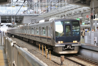 JR西日本321系電車 鉄道フォト・写真 by yumaちゃんさん 大阪駅：2018年09月06日12時ごろ