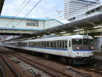 JR西日本 国鉄115系電車 鉄道フォト・写真 by yumaちゃんさん 広島駅：2008年10月27日16時ごろ