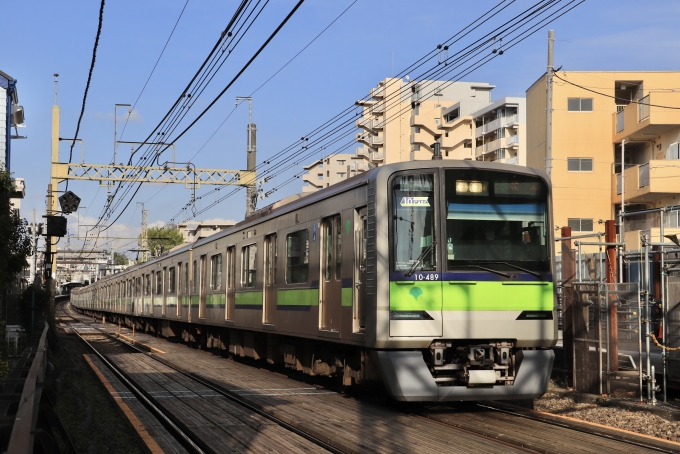 東京都交通局 10-489 (都営10-300形) 車両ガイド | レイルラボ(RailLab)