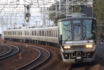 JR西日本223系電車 新快速 クモハ223-3031 鉄道フォト・写真 by いもんこさん ：2023年01月20日08時ごろ