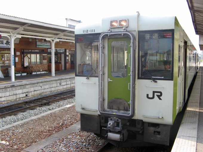 JR東日本 キハ112形 キハ112-111 鉄道フォト・写真 by おいさん 中込駅：2006年08月13日16時ごろ