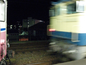 JR西日本 国鉄EF65形電気機関車 ムーンライト九州(快速) EF65 1128 鉄道フォト・写真 by おいさん 下関駅：2007年08月16日22時ごろ
