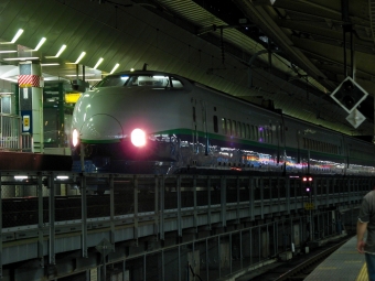 JR東日本 200系新幹線電車 鉄道フォト・写真 by おいさん 東京駅 (JR)：2008年08月12日23時ごろ