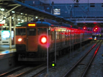 JR西日本 クモハ115形 クモハ115-1548 鉄道フォト・写真 by おいさん 岡山駅：2008年08月15日05時ごろ