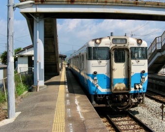 JR四国 キハ47形 キハ47 145 鉄道フォト・写真 by おいさん 吉成駅：2010年08月16日10時ごろ