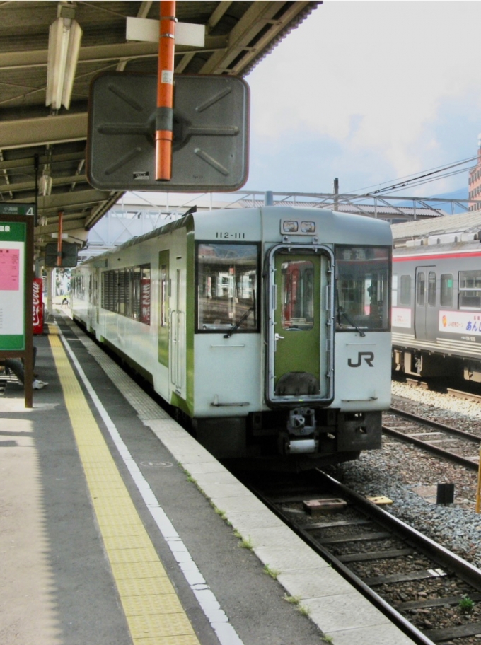 JR東日本 キハ112形 キハ112-111 鉄道フォト・写真 by おいさん 小諸駅 (JR)：2006年08月13日15時ごろ