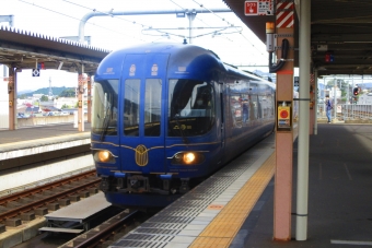 京都丹後鉄道 KTR8000形 はしだて(特急) KTR8002 鉄道フォト・写真 by 掴んだら離さん 福知山駅 (JR)：2021年10月24日13時ごろ