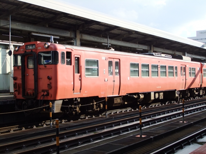 JR西日本 キハ47形 キハ47 83 鉄道フォト・写真 by ながとろさん 鳥取駅：2016年12月08日09時ごろ