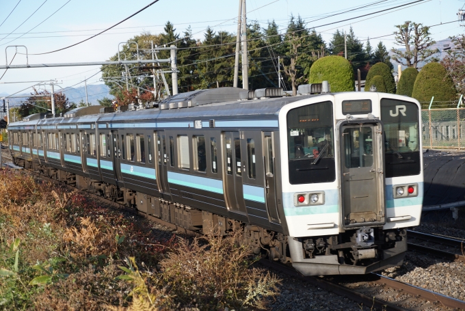 鉄道フォト・写真：JR東日本 国鉄211系電車 クモハ211-3023 広丘駅 鉄道フォト・写真 by E4系P82編成さん - 撮影日 2022/11/03 15:05