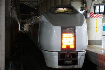 JR東日本 クハ651形 スワローあかぎ(特急) クハ651-1001 鉄道フォト・写真 by E4系P82編成さん 上野駅 (JR)：2023年02月09日18時ごろ