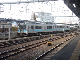 JR東日本 クモハE127形 クモハE127-107 鉄道フォト・写真 by 新御茶ノ水さん 松本駅 (JR)：2022年12月19日11時ごろ