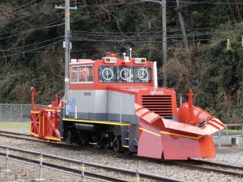 JR西日本 MCR-400形 軌道モータカー 4626 鉄道フォト・写真 by かわせみさん 香住駅：2021年12月23日13時ごろ