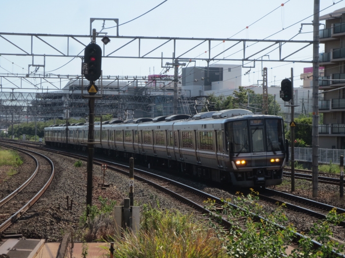 鉄道フォト・写真：JR西日本223系電車 クモハ223-3023 茨木駅 鉄道フォト・写真 by かわせみさん - 撮影日 2021/08/30 14:21