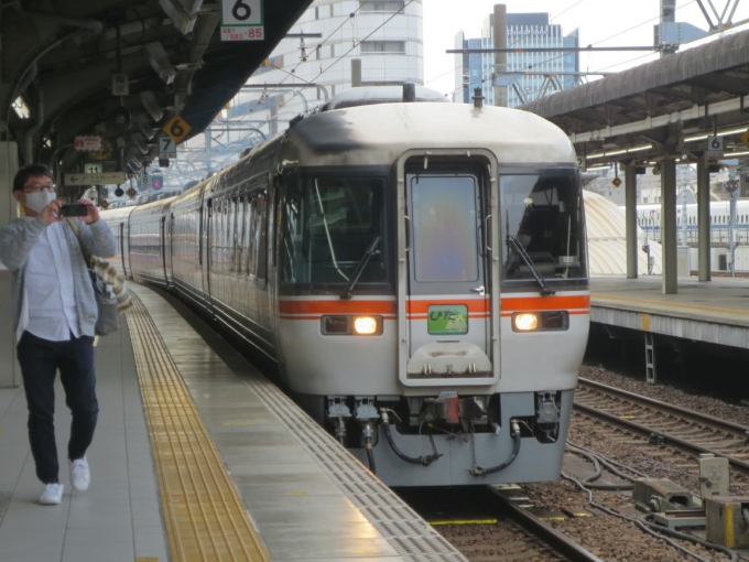 JR東海 キハ85-206 (キハ85系) 車両ガイド | レイルラボ(RailLab)