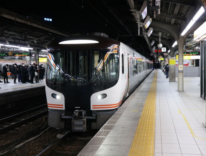 JR東海 クモハ85形(Mc1) クモハ85-1 鉄道フォト・写真 by Yの人さん 名古屋駅 (JR)：2022年01月25日18時ごろ