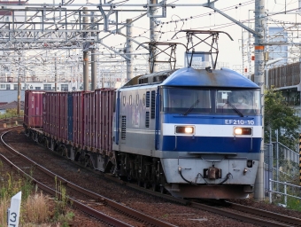 JR貨物 EF210形 EF210-10 鉄道フォト・写真 by Yの人さん 枇杷島駅 (JR)：2022年10月14日16時ごろ