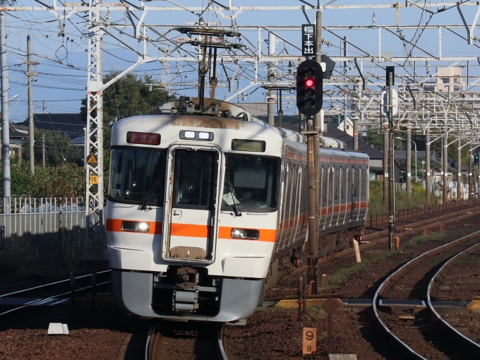 鉄道フォト・写真：JR東海313系電車 クモハ313-1701 清洲駅 鉄道フォト・写真 by Yの人さん - 撮影日 2022/10/14 07:30