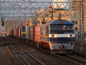JR貨物 EF210形 EF210-324 鉄道フォト・写真 by Yの人さん 尾張一宮駅：2022年11月15日16時ごろ