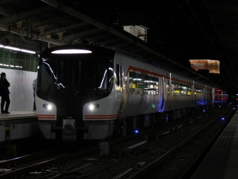 JR東海 クモロ85形 ひだ(特急) クモロ85-5 鉄道フォト・写真 by Yの人さん 名古屋駅 (JR)：2022年12月09日17時ごろ