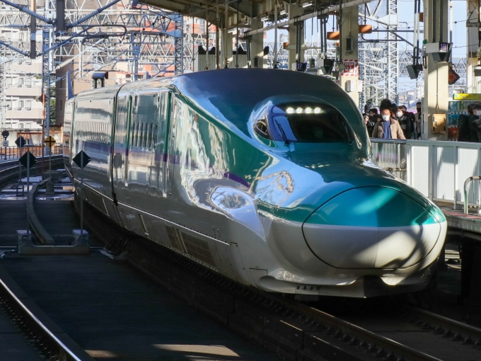 JR北海道 H523形(T1c) はやぶさ(新幹線) H523-4 鉄道フォト・写真 by Yの人さん 仙台駅 (JR)：2022年12月29日09時ごろ
