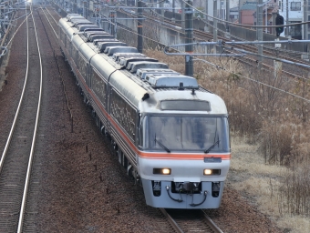 JR東海キハ85系気動車 ひだ(特急) 鉄道フォト・写真 by Yの人さん 尾張一宮駅：2023年02月08日11時ごろ