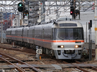 JR東海 キロ85形 ひだ(特急) キロ85-4 鉄道フォト・写真 by Yの人さん 名古屋駅 (JR)：2023年03月02日14時ごろ