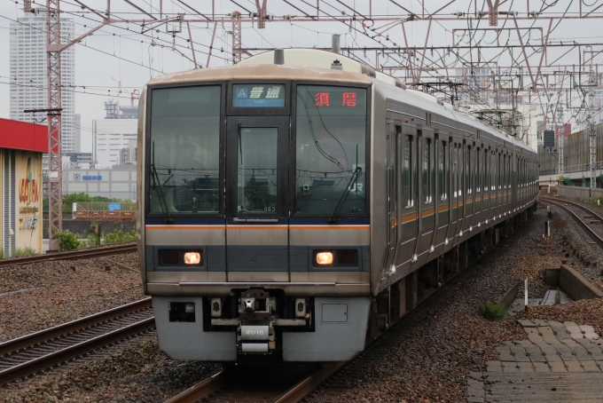 鉄道フォト・写真：JR西日本207系電車 クハ206-2015 塚本駅 鉄道フォト・写真 by Yの人さん - 撮影日 2023/07/01 11:15