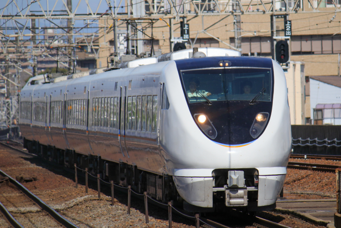 JR西日本 クロ683-1 (683系) 車両ガイド | レイルラボ(RailLab)