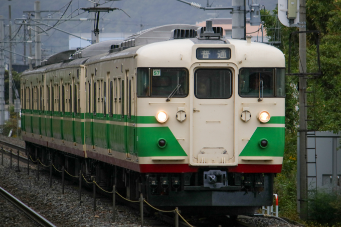 しなの鉄道 クハ115-1017 (しなの鉄道115系) 車両ガイド | レイルラボ