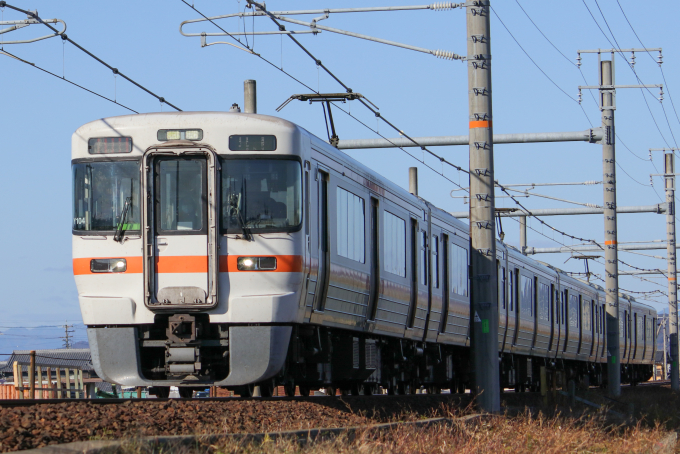 JR東海 クモハ313-5004 (313系) 車両ガイド | レイルラボ(RailLab)