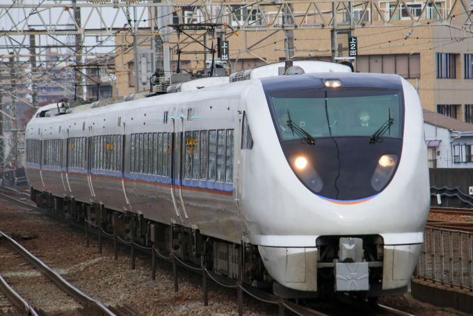 JR西日本 クロ683-1 (683系) 車両ガイド | レイルラボ(RailLab)