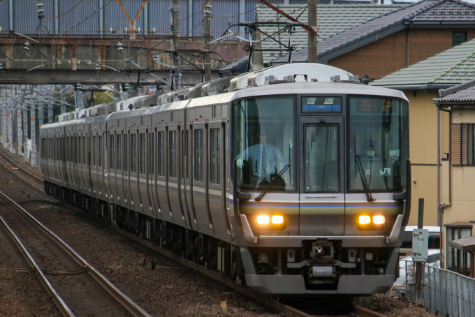 JR西日本 クモハ223-2071 (223系) 車両ガイド | レイルラボ(RailLab)