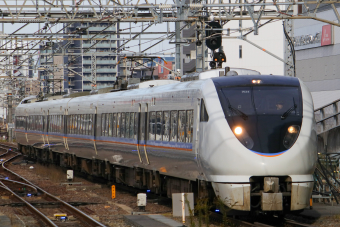 JR西日本 クロ683-4 (683系) 車両ガイド | レイルラボ(RailLab)