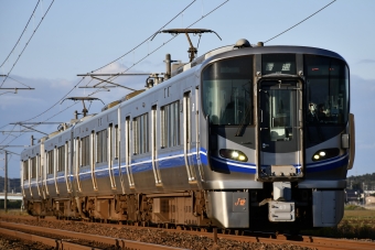 JR西日本 クハ520形 クハ520-47 鉄道フォト・写真 by RKTさん 丸岡駅：2021年11月13日15時ごろ