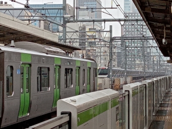 JR東日本 E235系 鉄道フォト・写真 by E233-fufuさん 御徒町駅：2022年04月04日10時ごろ
