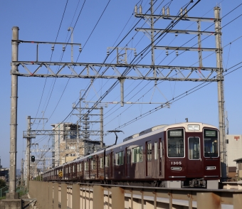 阪急電鉄 阪急1300形(Tc) 1305 鉄道フォト・写真 by 猫太郎さん ：2022年04月16日17時ごろ
