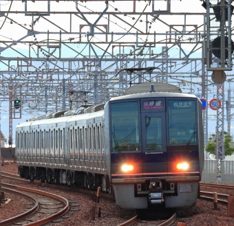 JR西日本 クハ207形 クハ207-132 鉄道フォト・写真 by 猫太郎さん 須磨駅：2022年10月08日14時ごろ