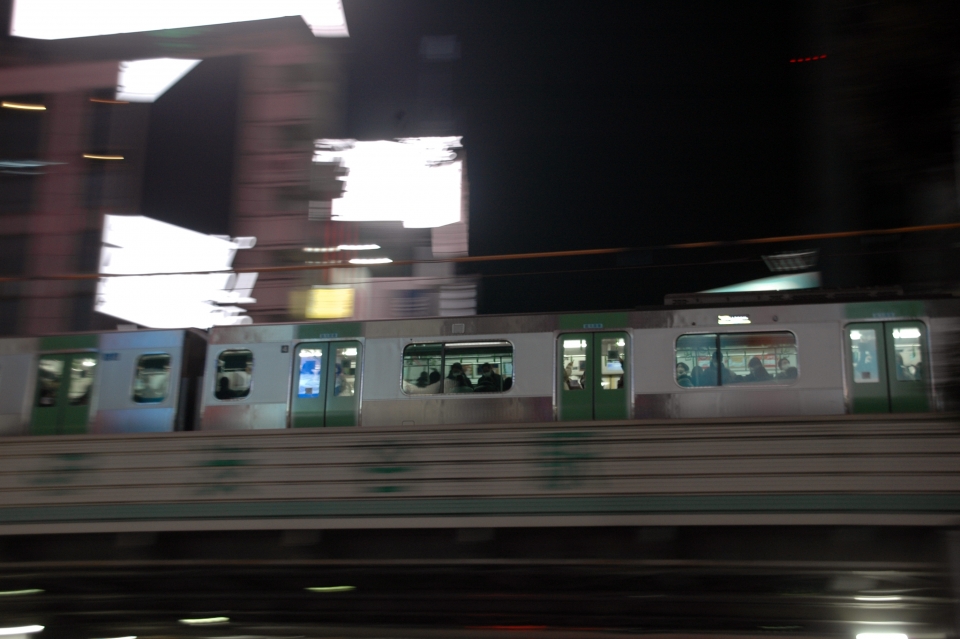 鉄道フォト・写真(拡大)：JR東日本  渋谷駅 (JR) 鉄道フォト・写真 by とっしーさん - 撮影日 2023/01/26 19:00