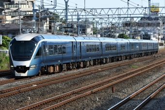 JR東日本 E261系 鉄道フォト・写真 by こむぎさん 戸塚駅 (JR)：2022年05月25日16時ごろ