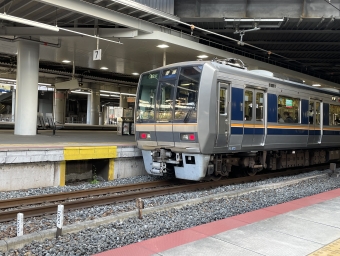 JR西日本 207系 鉄道フォト・写真 by Piko33さん 新大阪駅 (JR)：2022年04月09日16時ごろ