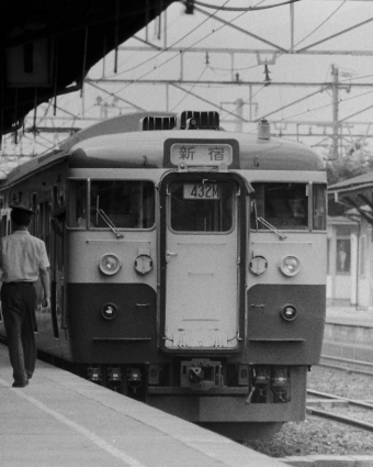 国鉄115系電車 クハ115形(Tc) 鉄道フォト・写真 by 南フナさん 松本駅 (JR)：1976年08月11日00時ごろ