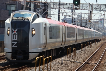JR東日本E259系電車 鉄道フォト・写真 by やまどりの人さん 本八幡駅 (JR)：2023年06月17日10時ごろ