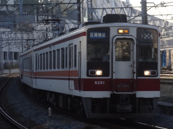 東武鉄道 東武6050系 6261 鉄道フォト・写真 by けんさん@TJ東武東上線沿線住人さん とうきょうスカイツリー駅：2016年01月10日14時ごろ