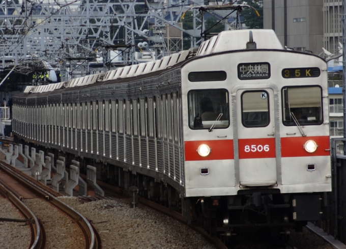 東急電鉄 東急8500系電車 8506 二子新地駅 鉄道フォト・写真 by