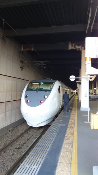 JR西日本 クロ681形 クロ681-1 鉄道フォト・写真 by 最高さん 金沢駅 (JR)：2023年03月05日16時ごろ
