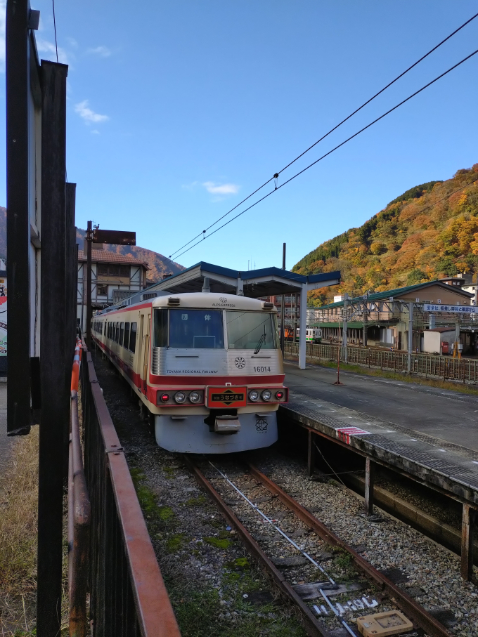 富山地鉄16010形 16013F編成 (稲荷町テクニカルセンター) 徹底ガイド