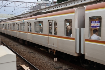 東京メトロ10700形(T) 10722 鉄道フォト・写真 by とりごもくさん 菊名駅 (東急)：2022年08月29日17時ごろ
