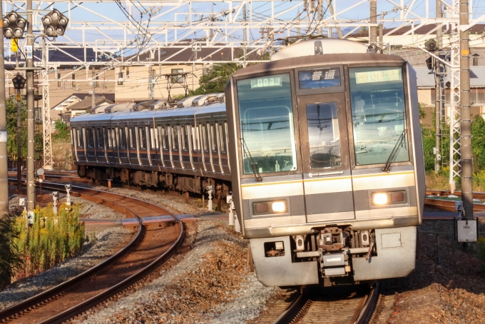 鉄道フォト・写真：JR西日本207系電車 クハ206-1072 山崎駅 (京都府) 鉄道フォト・写真 by たによんさん - 撮影日 2022/10/30 16:15