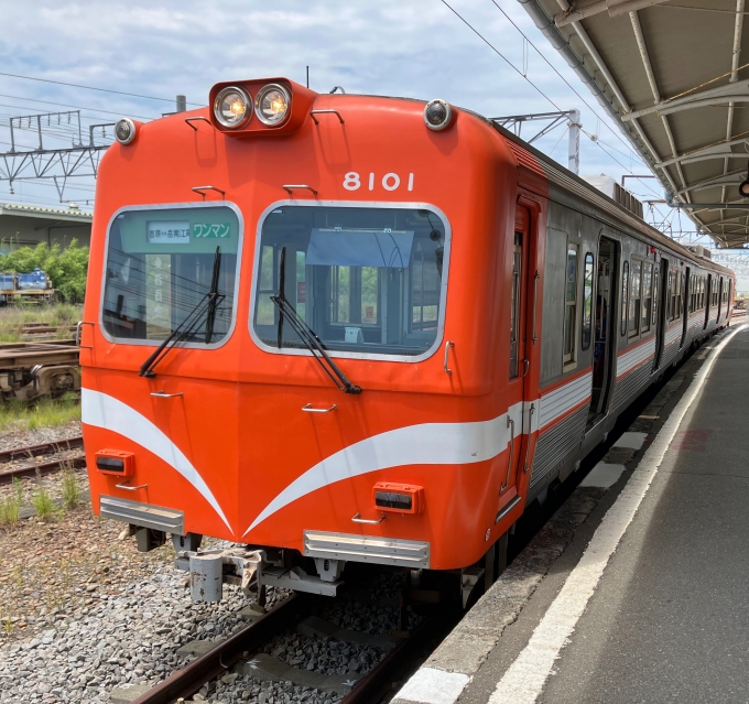 鉄道フォト・写真：岳南電車 岳南鉄道8000形電車 8101 吉原駅 (岳南電車) 鉄道フォト・写真 by くらぼんぼんさん - 撮影日 2024/07/21 11:16