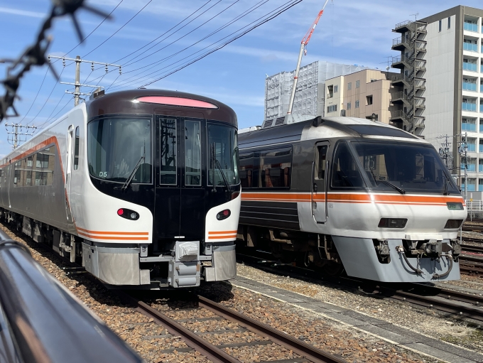 鉄道フォト・写真：JR東海HC85系 クモハ85-5＋キハ85-1 高山駅 鉄道フォト・写真 by abikoshiyさん - 撮影日 2023/03/04 12:48